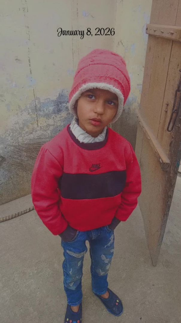 Chote bache ki klakari