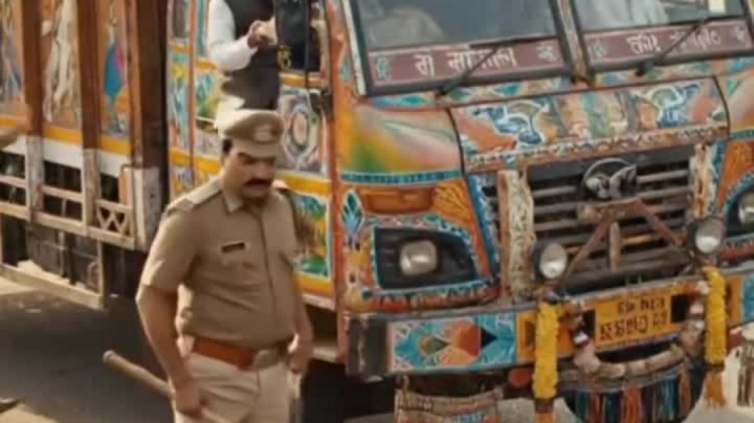 ⁣Checking Karte Daroga ji kumar Dev studio