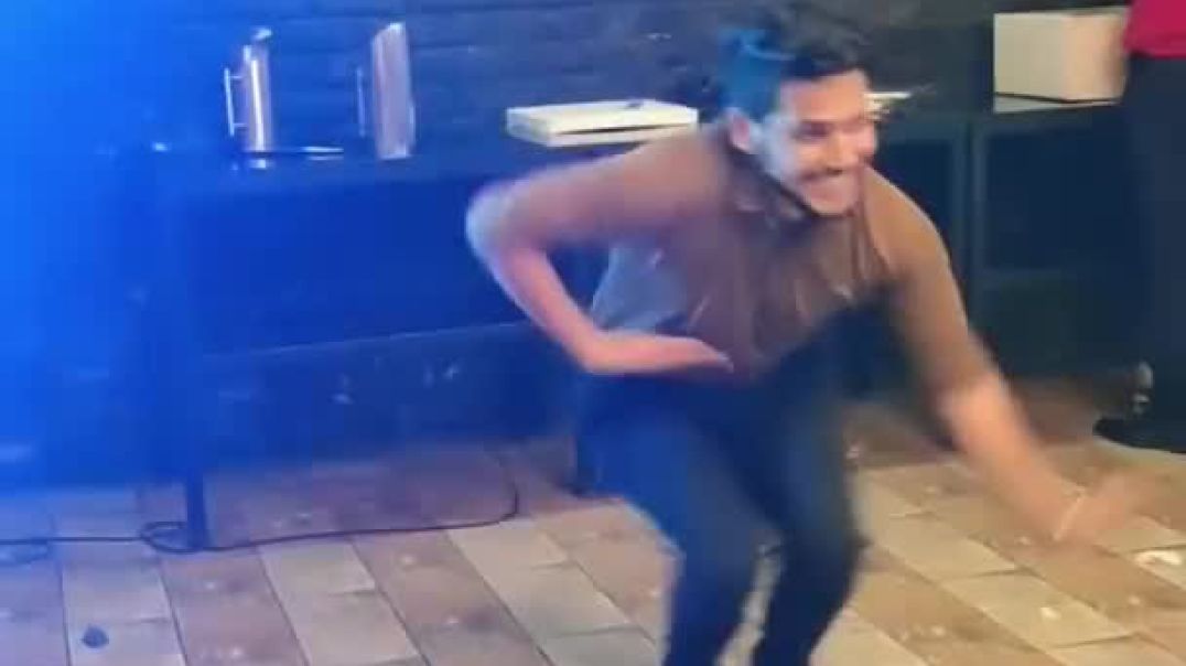 ⁣Trending dance 📸👍