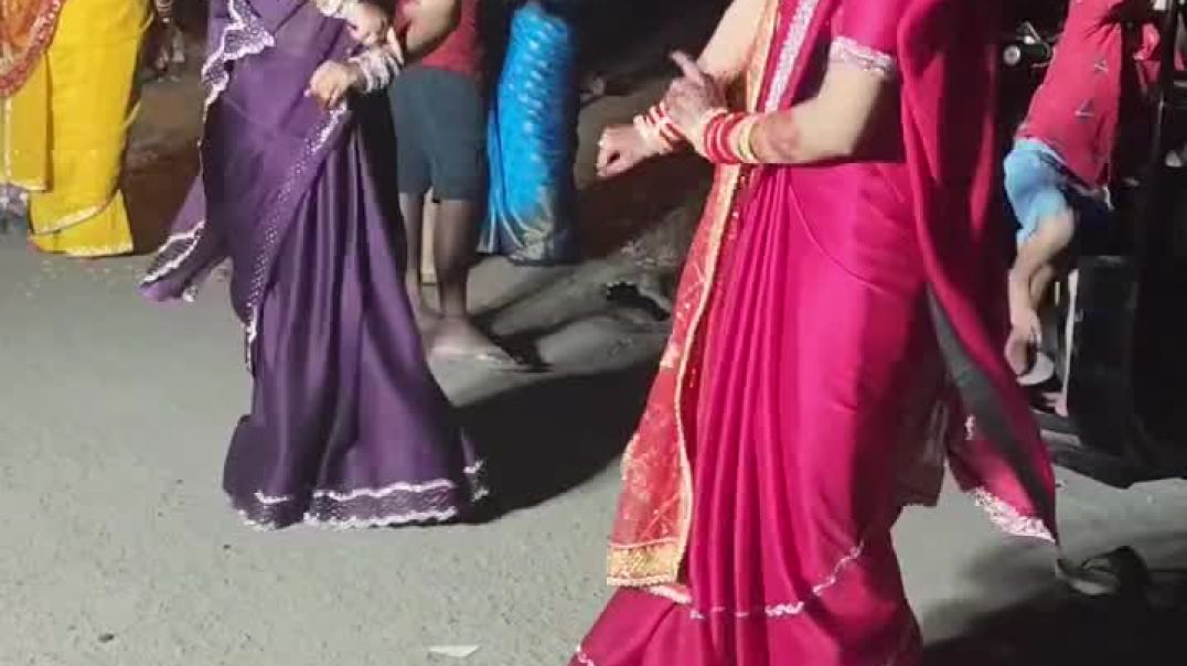 ⁣Bhabhi ka dance