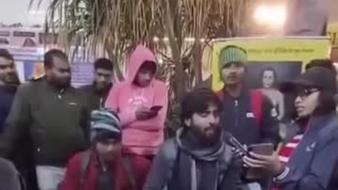 ⁣Desh hamara Kahan Ja Raha Hai kaho Narendra maja a Raha