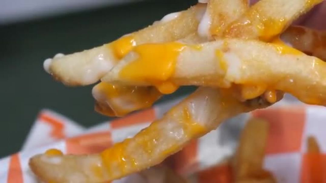 하루_100kg_완판_역대급_수제_감자튀김_!_소스_9가지_무한리필_토핑폭탄_생감자튀김_Amazing_Korean_Potato_Fries___Korean_street_food(36