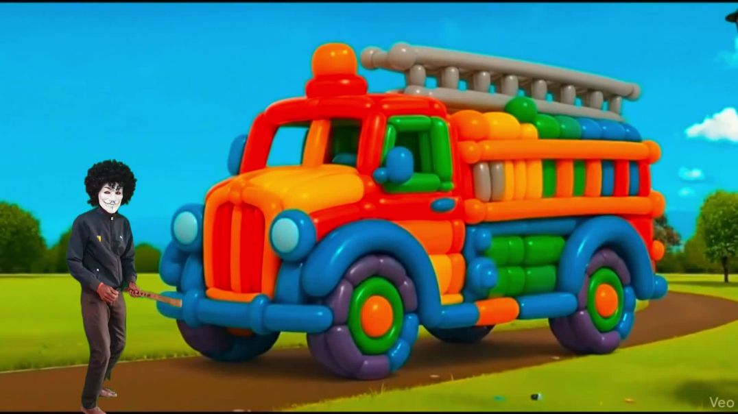 The_mascot_vibrato_assistant_JCB_and_Tractor_on_the_football_field_is_popular_co_produced_#cartoon(10