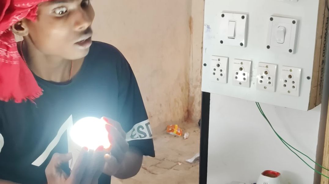 टेक्नो लॉजी है 🤣😂 #funny#comedy #trending #viral #funny #shorts #video￼