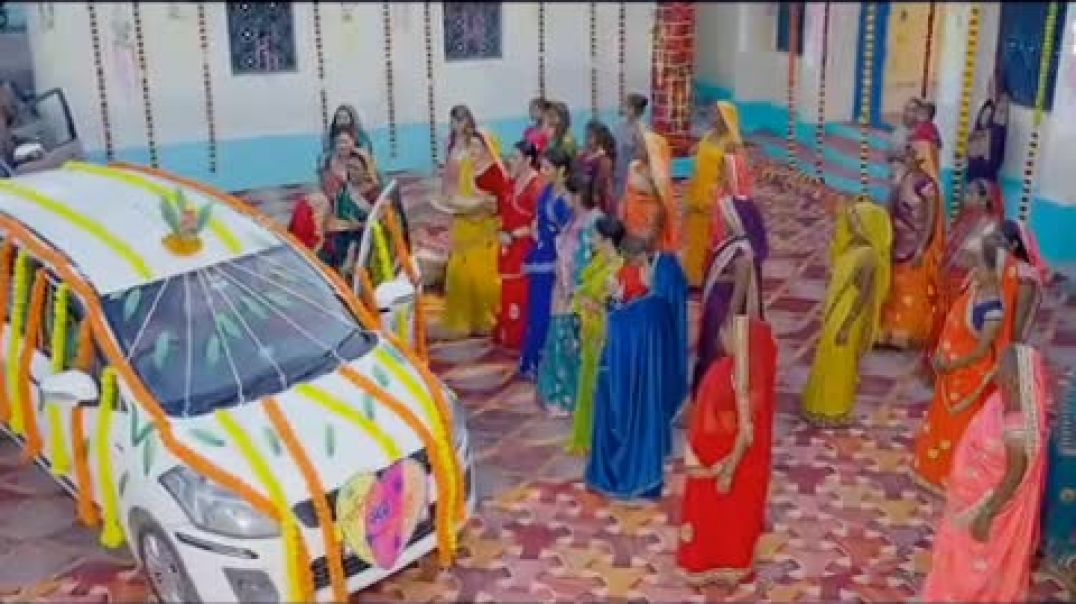 ⁣Ek bacche ke liye itni sadiya