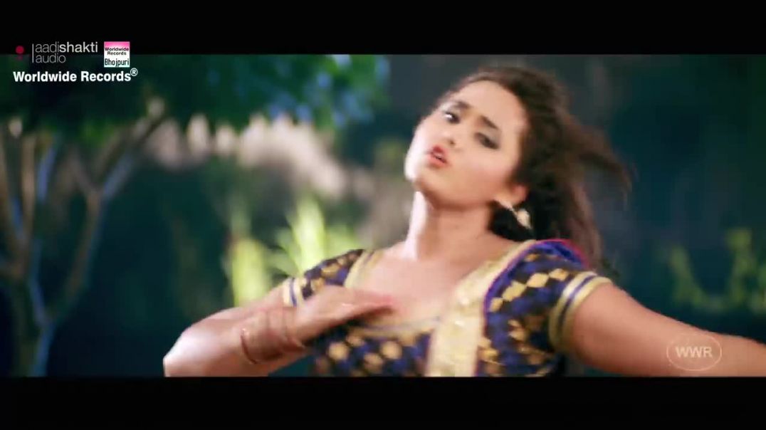 ⁣_Chhalakata Hamro Jawaniya - _pawansingh __Kajal Raghwani_ _priyanka singh _