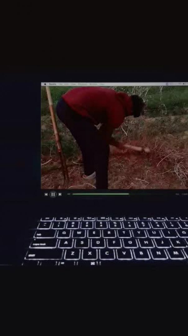 Khet ka kaam krta Mera bhai 😁