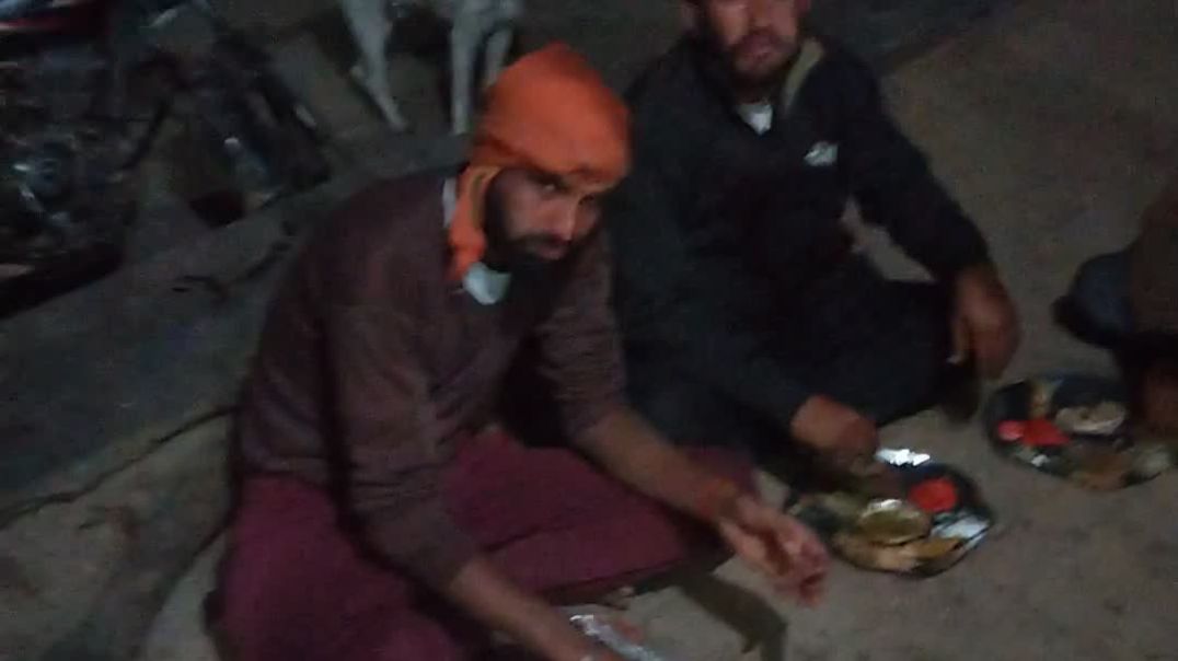 ⁣मंदिर पर दाल टिक्क बनाते हुए जय श्री राम हमारे चैनल में आपको ब्लॉग वीडियो देखने को मिलते रहेंगे