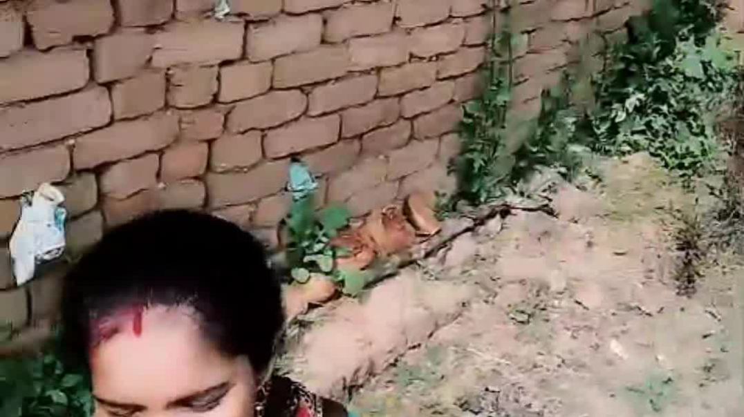 ⁣धुप बहुत कम है 🥰🥰