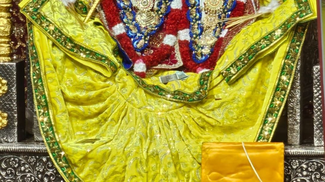 ⁣राधारानी जी की सुबह की आरती और दर्शन करो