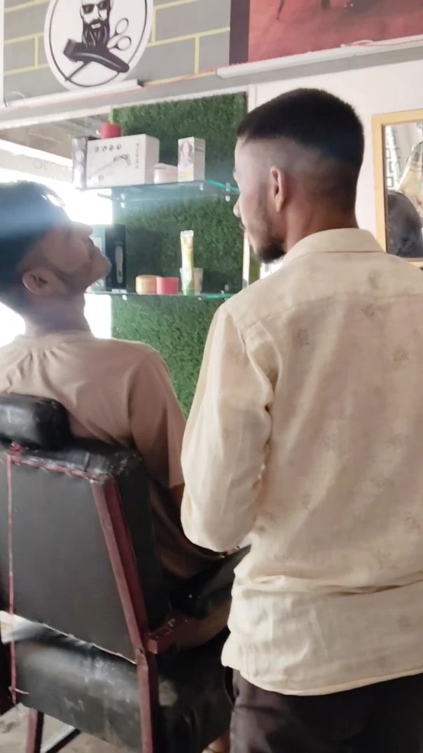 Cutting kar do 😂😁🤣 the viral bunty