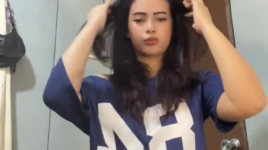 ⁣Hot dance cute girl