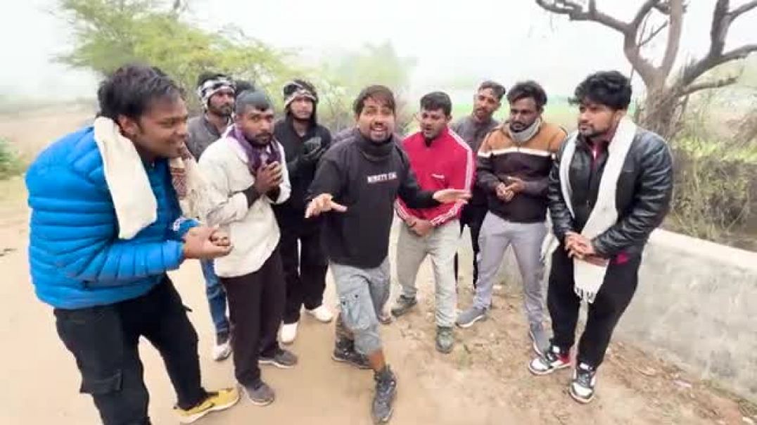 ⁣Playing_Hide___Seek_At_6_Am_-_सुबह_के_6_बजे_छुपन_छुपाई_🤪।_With_Team(360p)