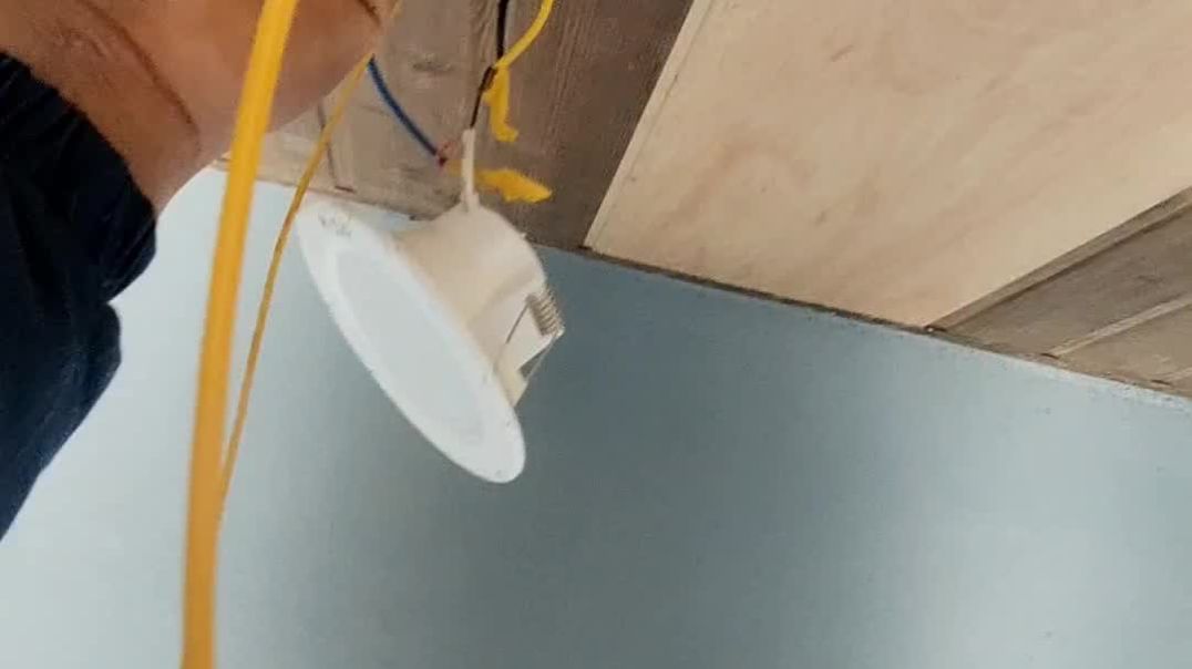 ⁣Install Profile Light 🙏🎉🥰