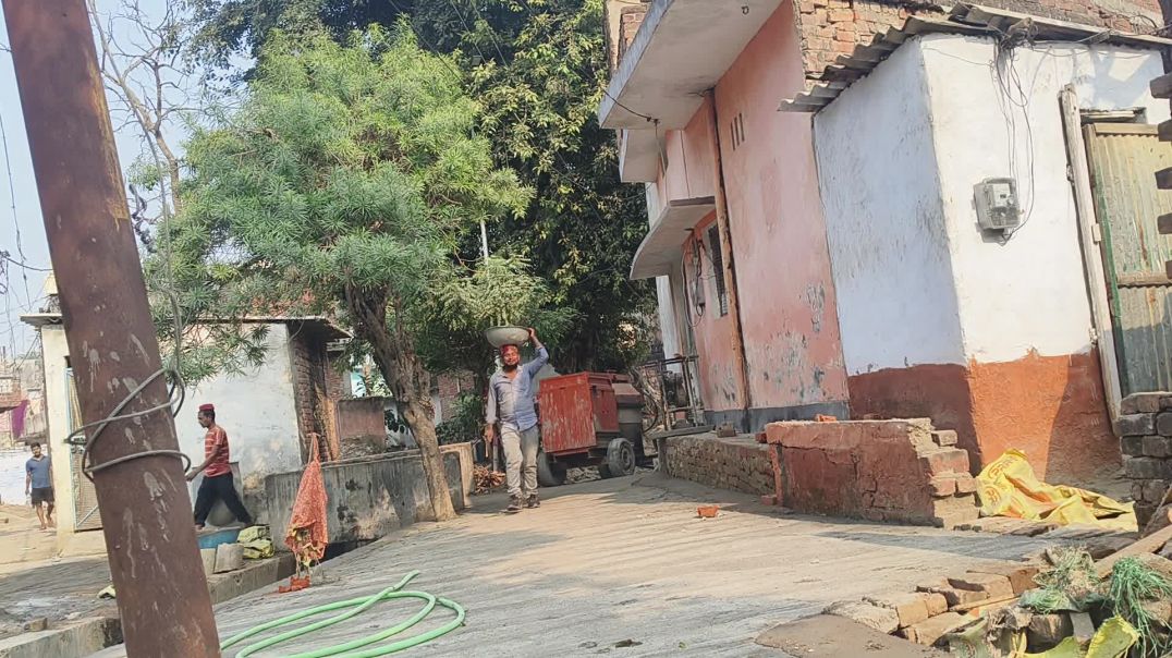 ⁣Mera kam chal raha hai