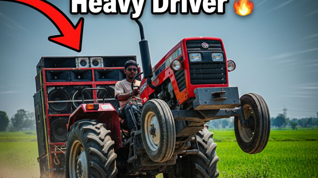 ⁣Tractor full stunt