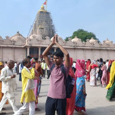 110564565687486203225