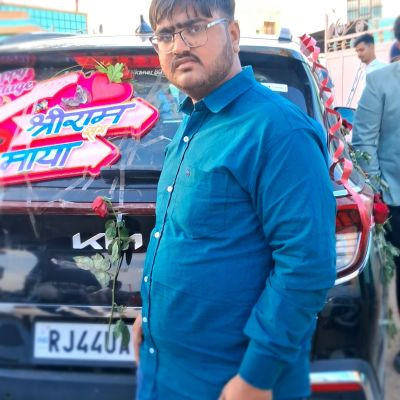 108157007441886915792 