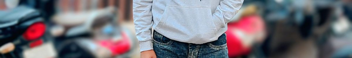 102799987596134190677 