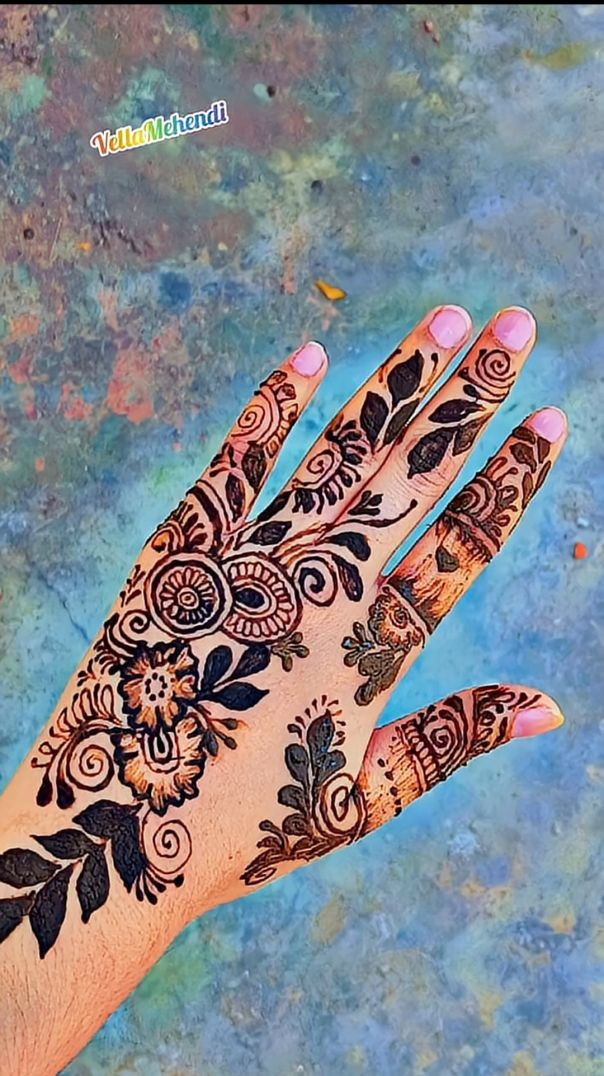 #mehndi #henna #newmahendi #vellamehendi #trending #kaveri #newmahendi #hennadesign #vairalvideo