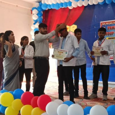 103211889105368601055