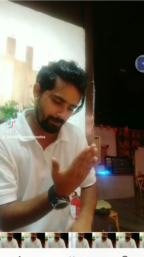 YouTube ko taker Dena Bala Aap👈