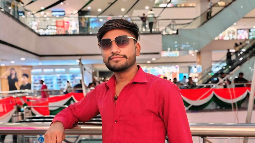 FB_VID_2618147167847638975