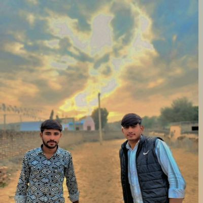 107819575480435564638