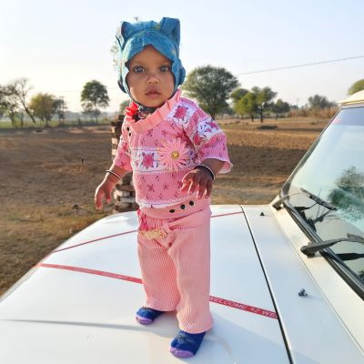 102678420342464155576 