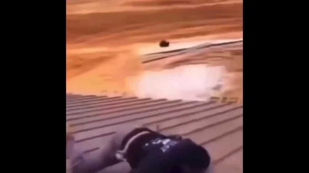 Best_Funny_-_TRY_NOT_TO_LAUGH_-_Videos_Compilation_-_Memes_3_f_