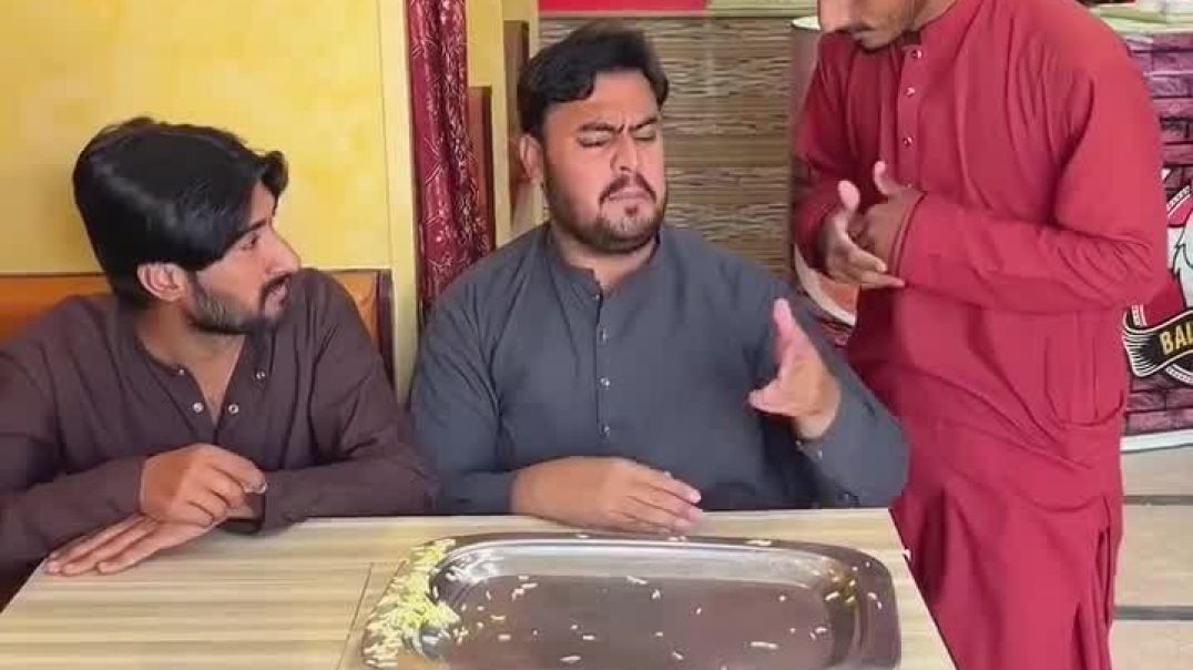 ⁣Bhukhar dost ki khana 🤤