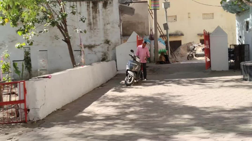 ⁣Mera birthday mahadev or me