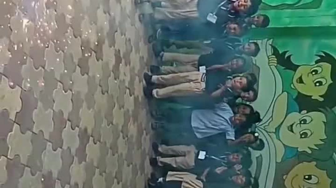 ⁣मेरे बच्चे का स्कूल का वीडियो