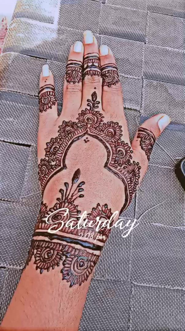 back hand mehndi design 🥰#subscribe #@Khushi