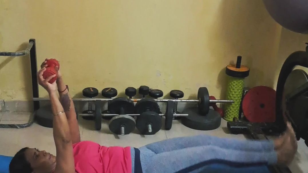 ⁣Abs Workout/Reduce Belly Fat