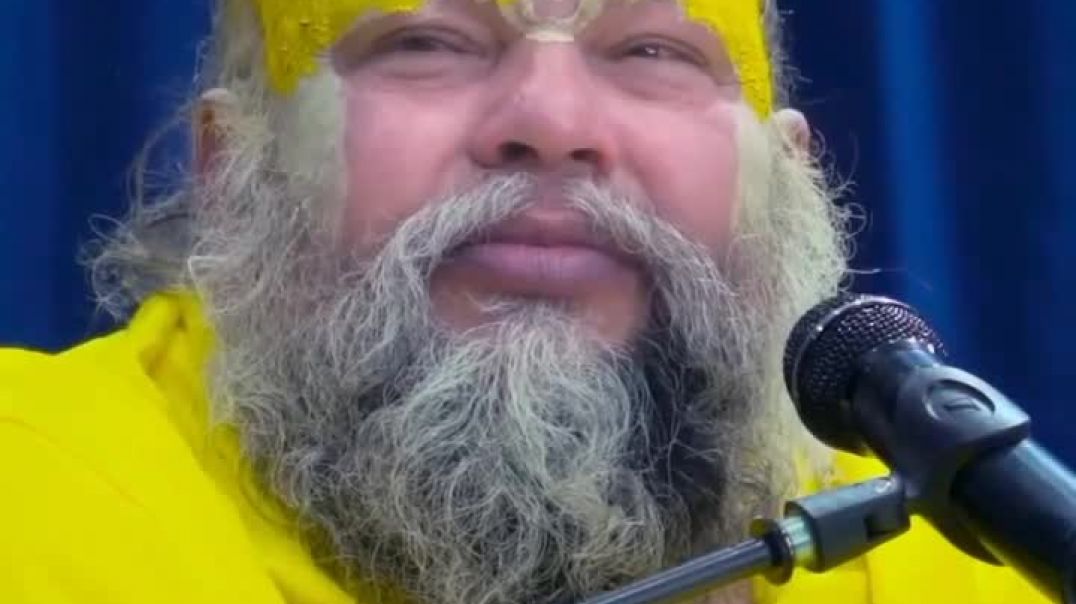 ⁣कभी शिवाजी दुर्गा जी तो कभी रामजी किसी से तो काम बनेग #प्रेमानंदजीमहाराज