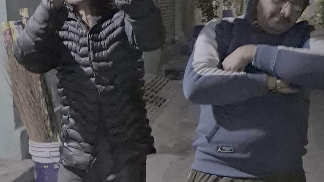 छोड़ के मेरी बाजू बोतल की दारू😜