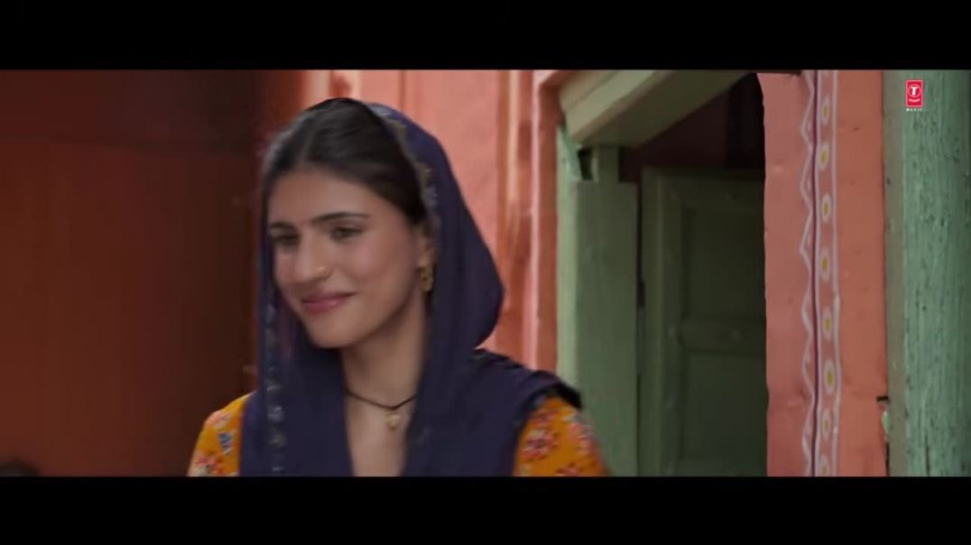 ⁣Pyari Lage Video _ Pyari Lage Border 2 Song _ Pyari Lage Song Video _ Sunny Deol_Varun_Diljit_Ahan(7