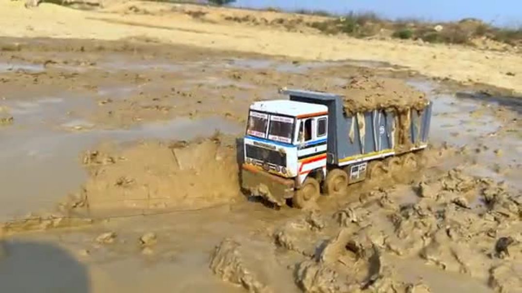 New_Truck_Tata_Tipper_Muddy_Accident_Pulling_Out_JCB_3DX___Tractor_Cartoon___JCB_Cartoon___AJ_TOYS(3