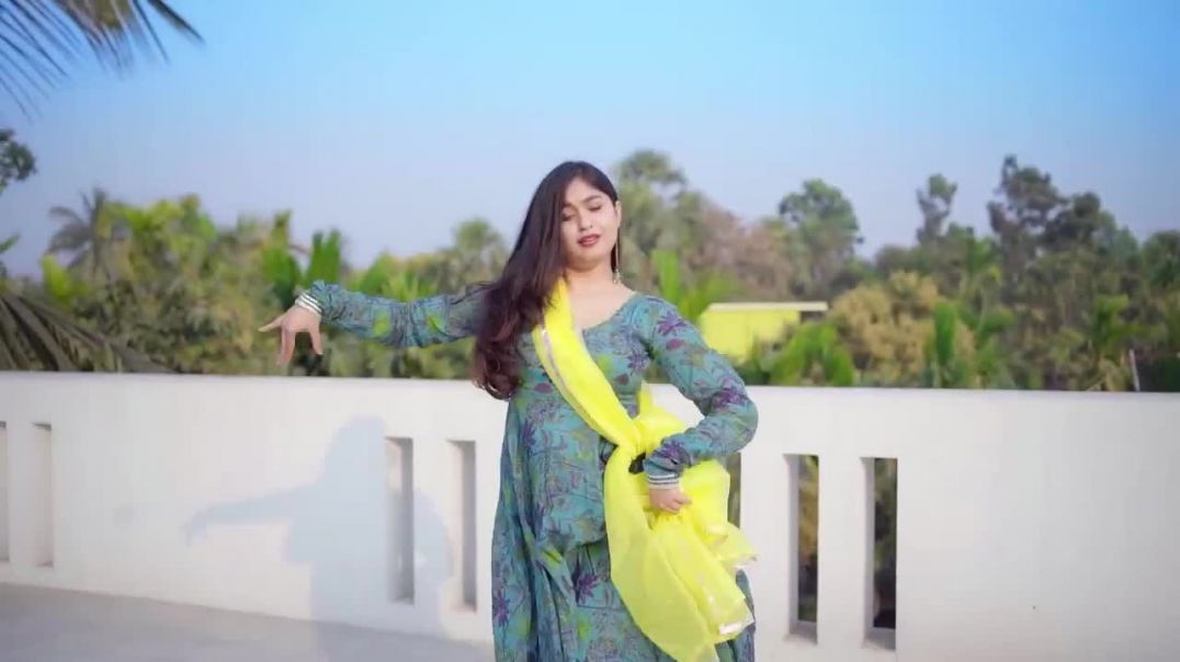 ⁣Dil Bada Beimaan Song Dance