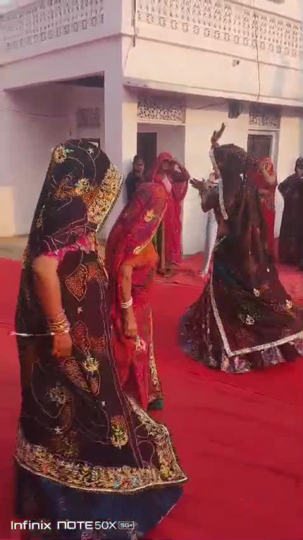 आपणी संस्कृति 💕 झलकती