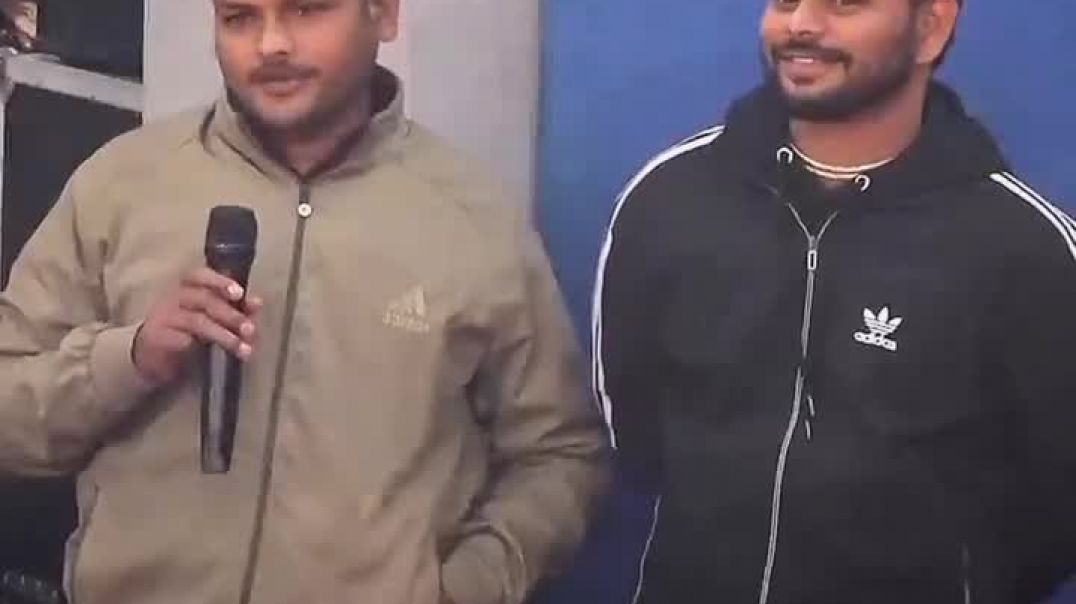 ⁣Ladki ko chaker hai