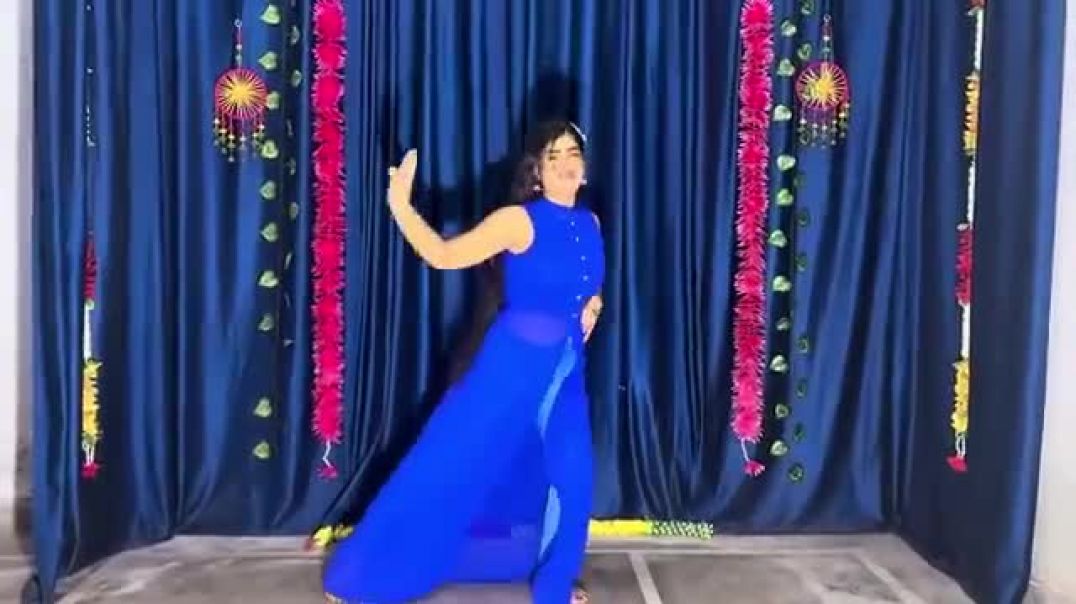 ⁣Masti Funny Dance