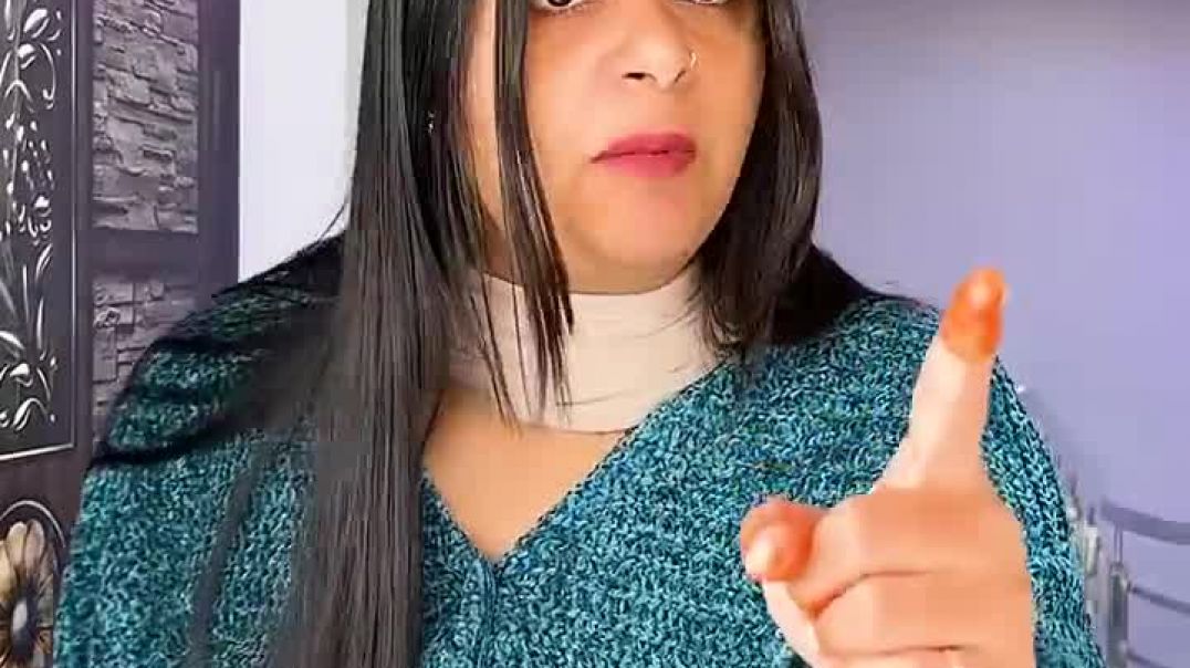 ⁣गांव_की_बहू_vs_शहर_की_बहू_😂_#funny_#comedy_#viral_#trending_#entertainment_#new_#shorts_#vikasmahala(720p)