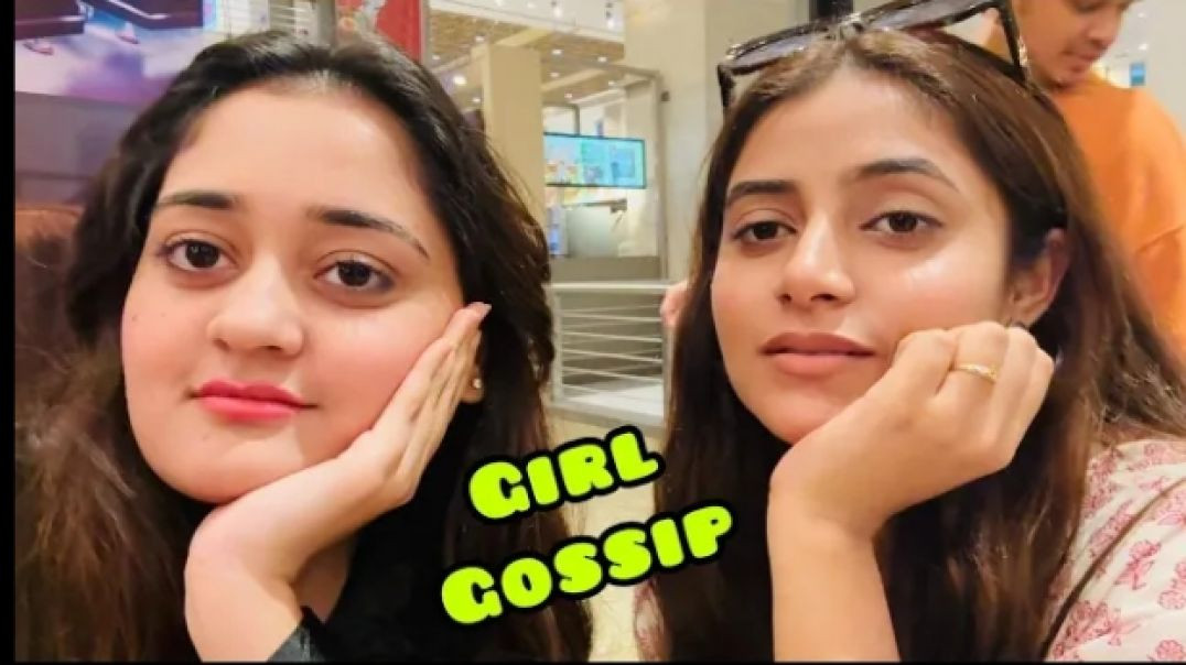 Girl_Gossips_Mall_me_jake_enjoy_kiya_sanchita_ne_and_maine