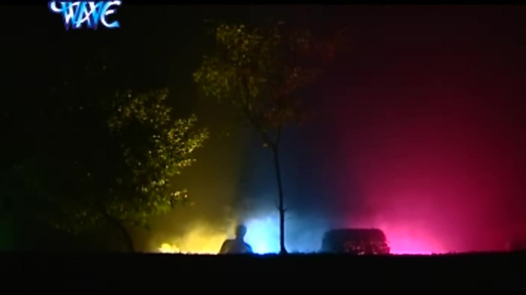 ⁣होली में मूड बनाके जाइब - Aail Mousam Fagun Ke _ Pawan Singh _ Bhojpuri Holi Song _WaveMusicIndia(10