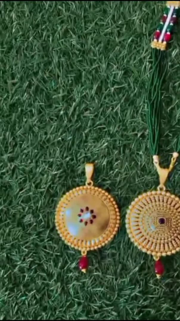 Artificial jewellery shop