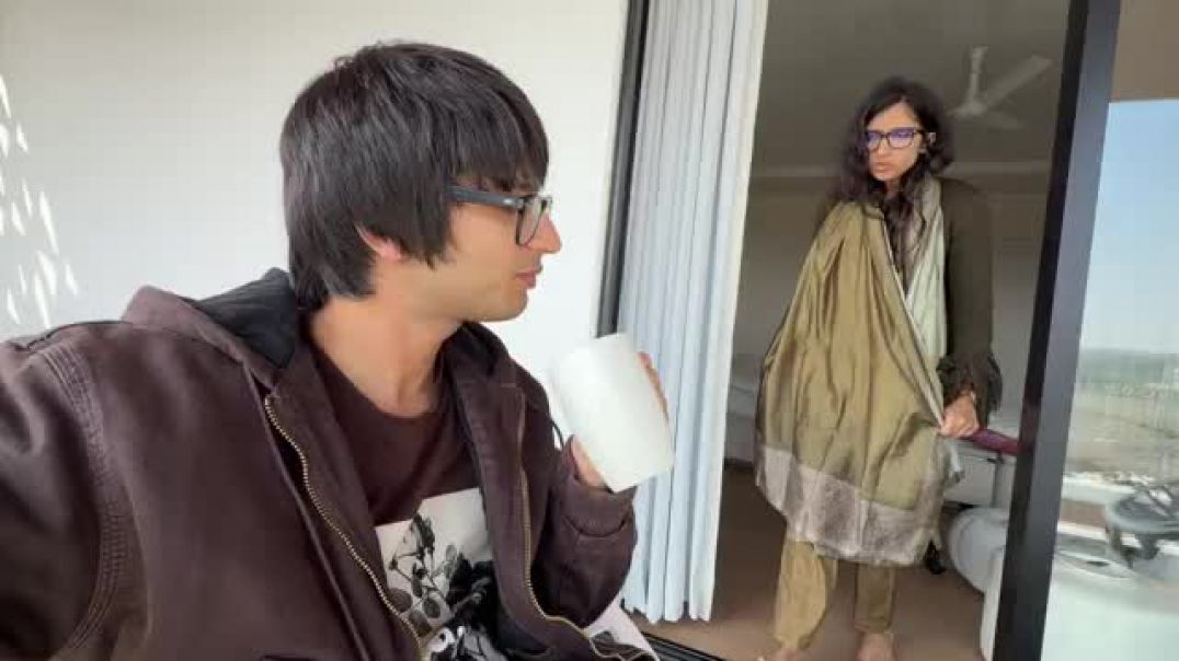 ⁣IGNORING_MY_WIFE_😲_Avantika_Ghar_Se_Bhaag_Gayi(360p)