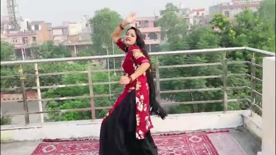 Aakh_Ye_Taalibaani_Patli_Patli_Kamar_Va_Uski_Instagram_trending_song_2025_Dance_By_Neelu_Maurya