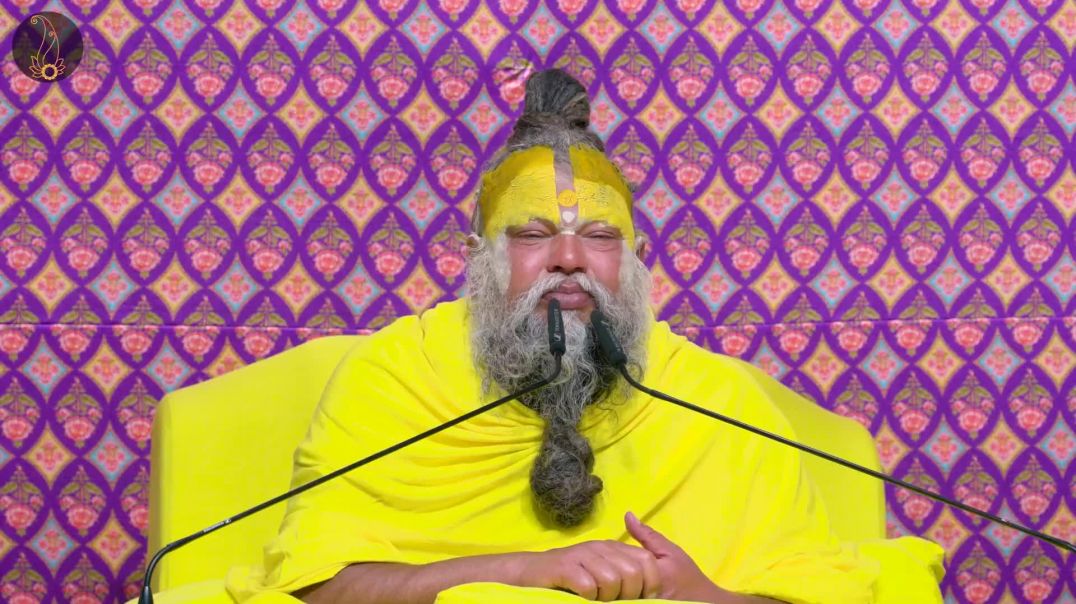 ⁣एक साधक को गुरु सान्निध्य में कब तक रहना चाहिए और